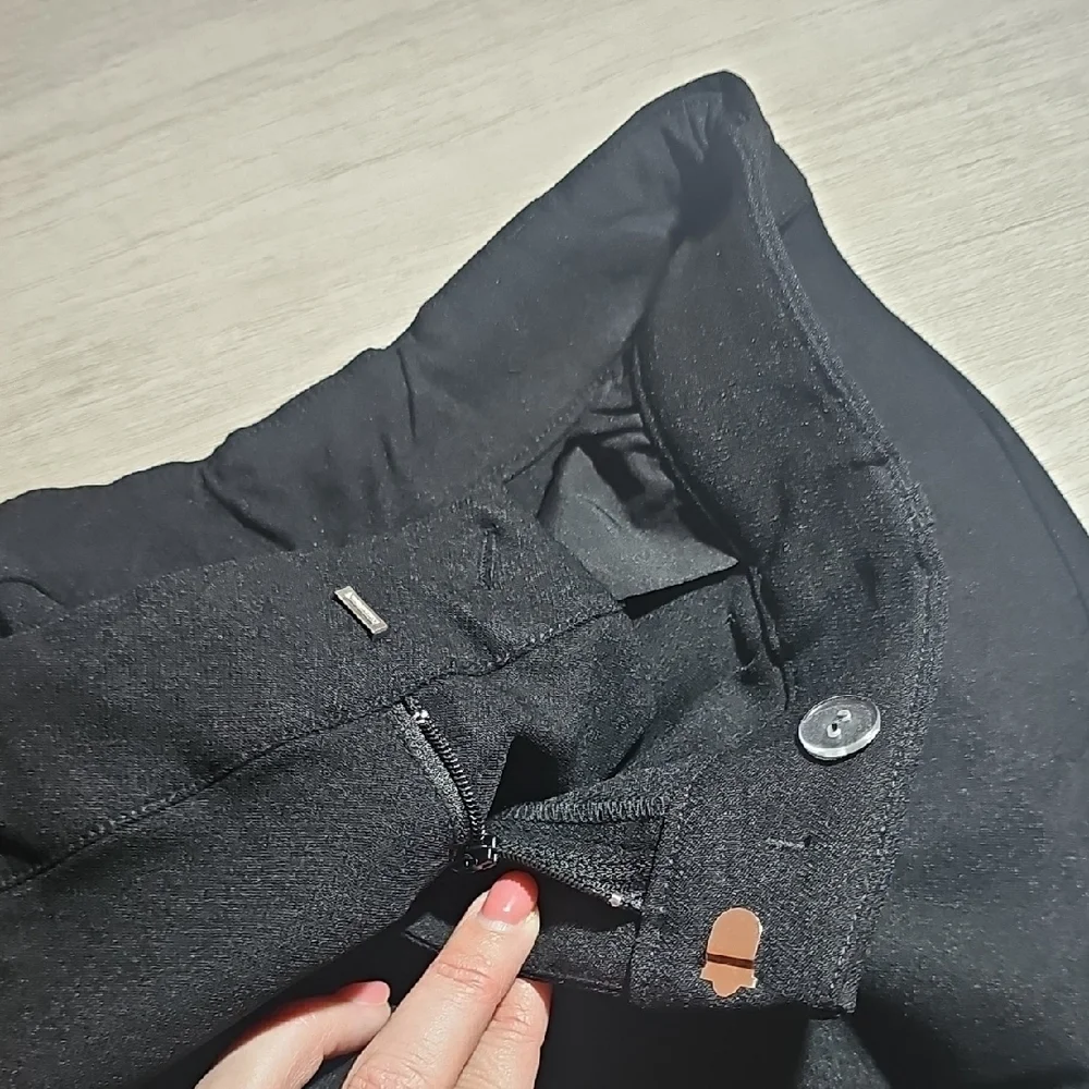 HALARA Black Nylon Pants - Picture 3 of 4
